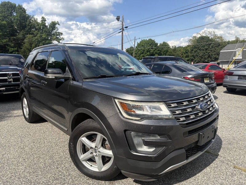 2017 Ford Explorer XLT
