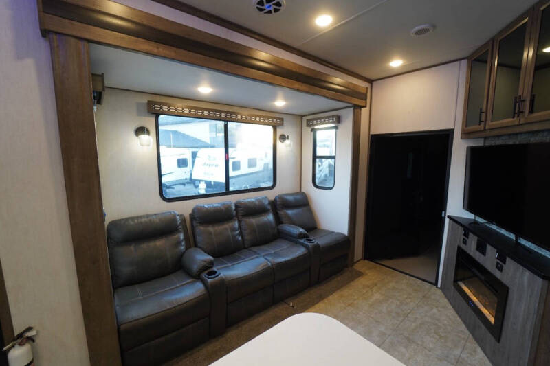 2022 F0REST RIVER ROGUE