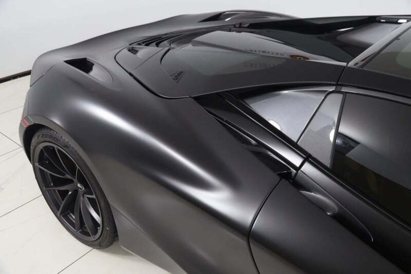 2022 McLaren 720S Spider Performance