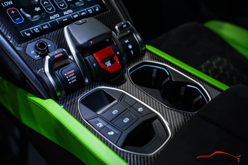 2022 Lamborghini Urus