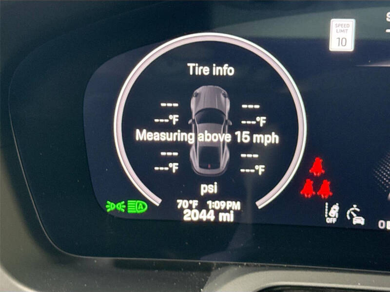 2025 Porsche 911 Carrera