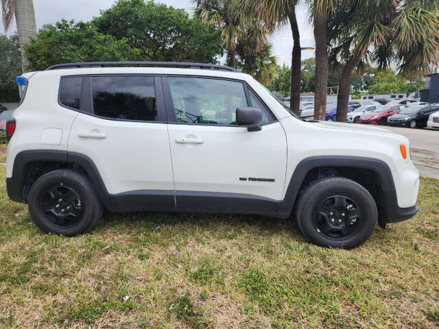 2021 Jeep Renegade for sale at Carisma Auto Dealer in Miramar, FL