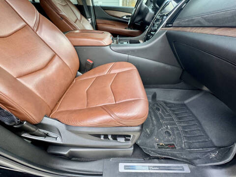 2019 Cadillac Escalade ESV Premium Luxury