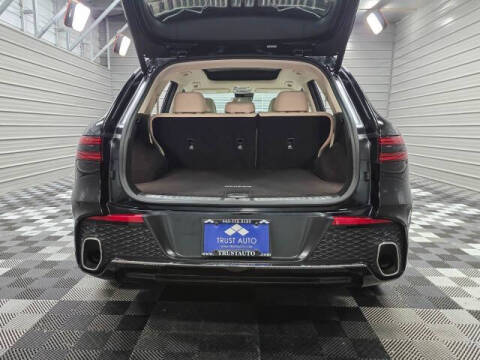 2023 Genesis GV70 2.5T Standard