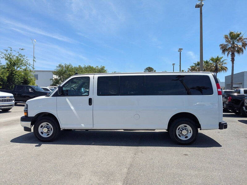 2024 Chevrolet Express LT 3500