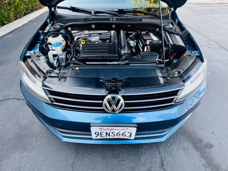 2016 Volkswagen Jetta