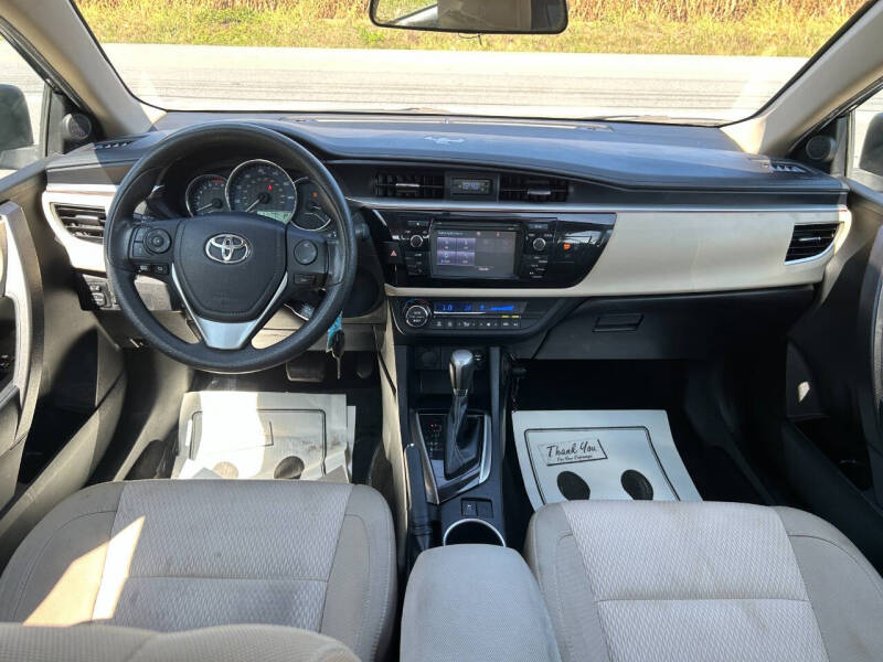 2015 Toyota Corolla LE