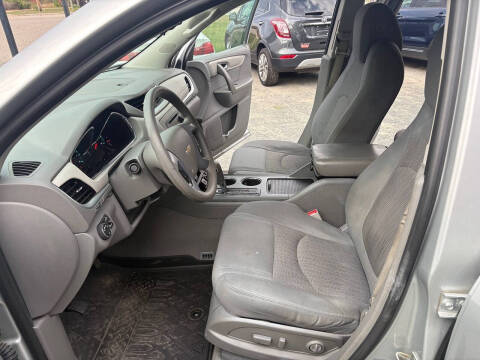 2017 Chevrolet Traverse LS