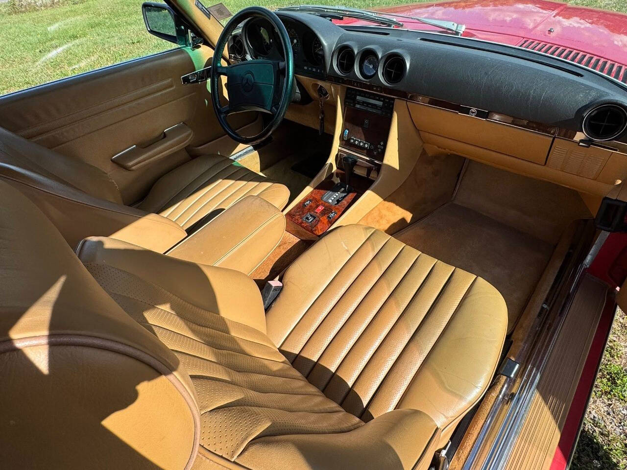 1989 Mercedes-Benz 560SL 36