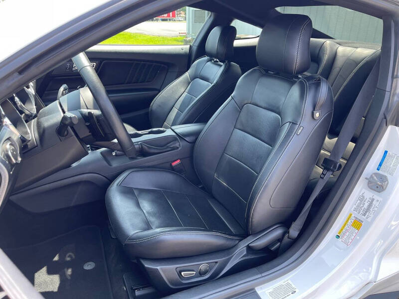 2016 Ford Mustang EcoBoost Premium