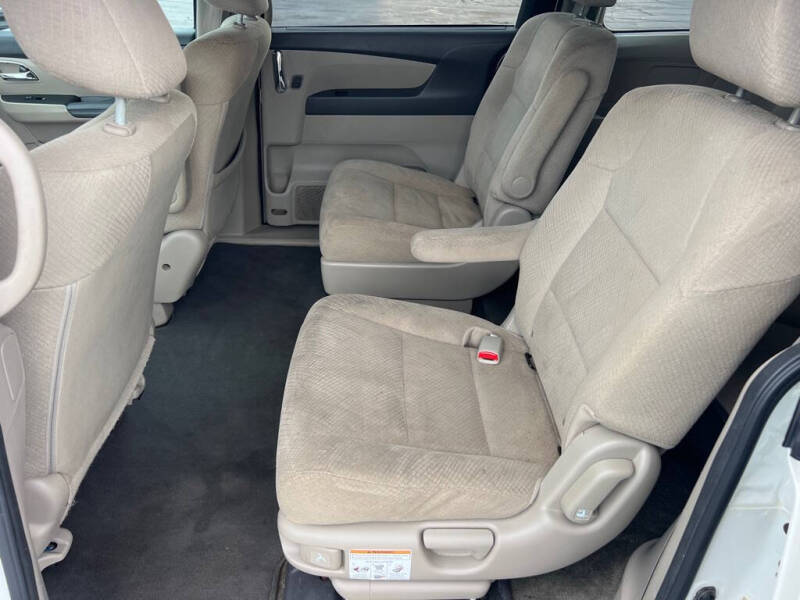 2015 Honda Odyssey LX