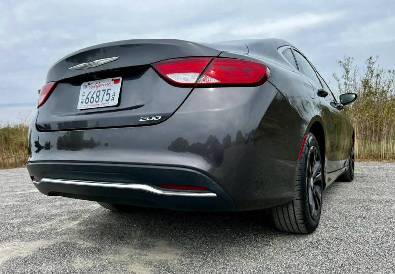 2016 Chrysler 200