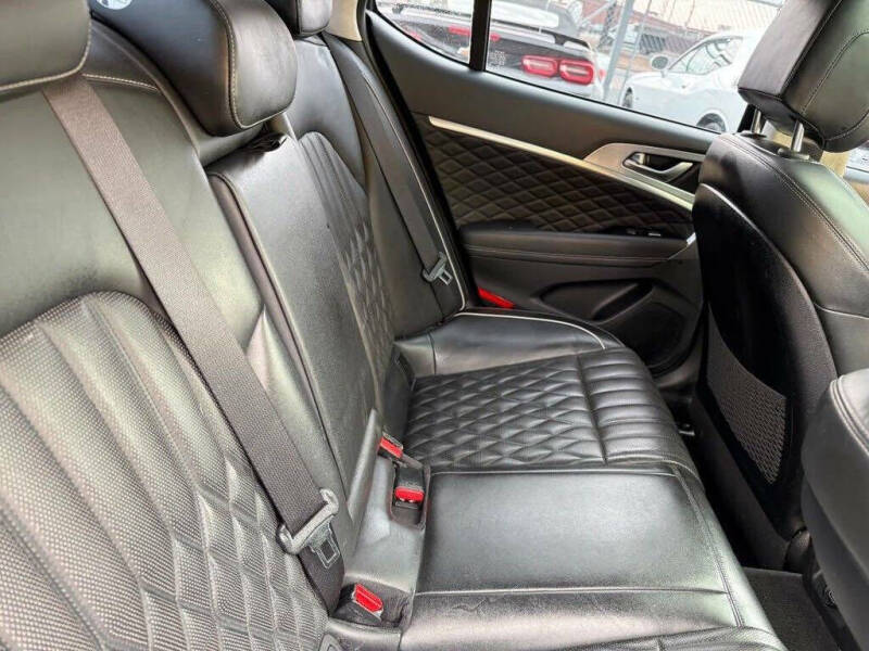 2019 Genesis G70 3.3T Design Edition