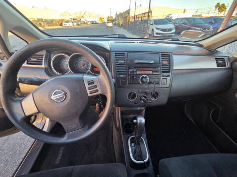 2010 Nissan Versa 1.8 S
