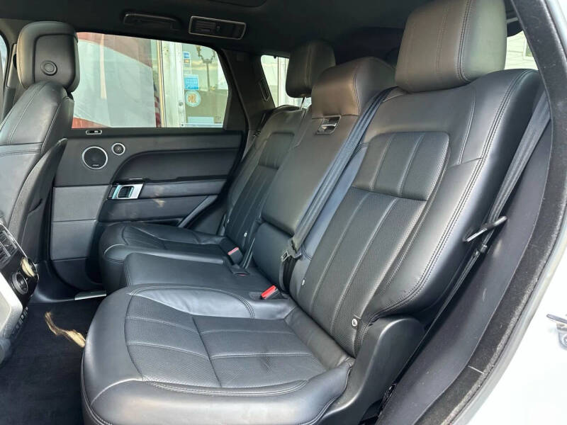 2022 Land Rover Range Rover Sport HSE Silver Edition