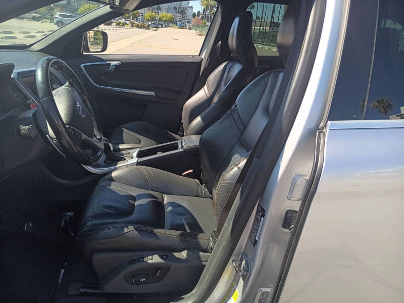 2015 Volvo XC60 T6 Drive-E