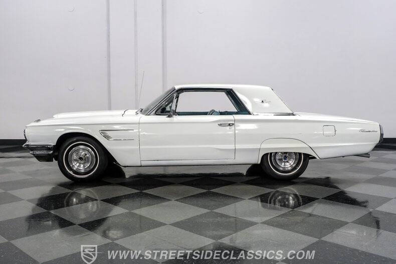 1965 Ford Thunderbird
