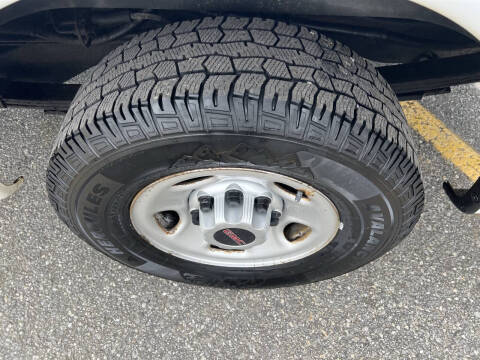 2016 GMC Savana 2500