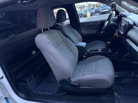 2021 Toyota Tacoma SR