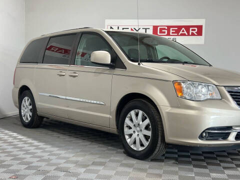 2014 Chrysler Town and Country Touring