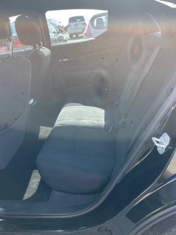 2013 Dodge Avenger SE