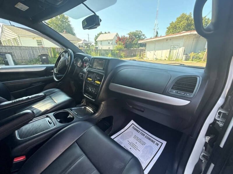 2017 Dodge Grand Caravan GT