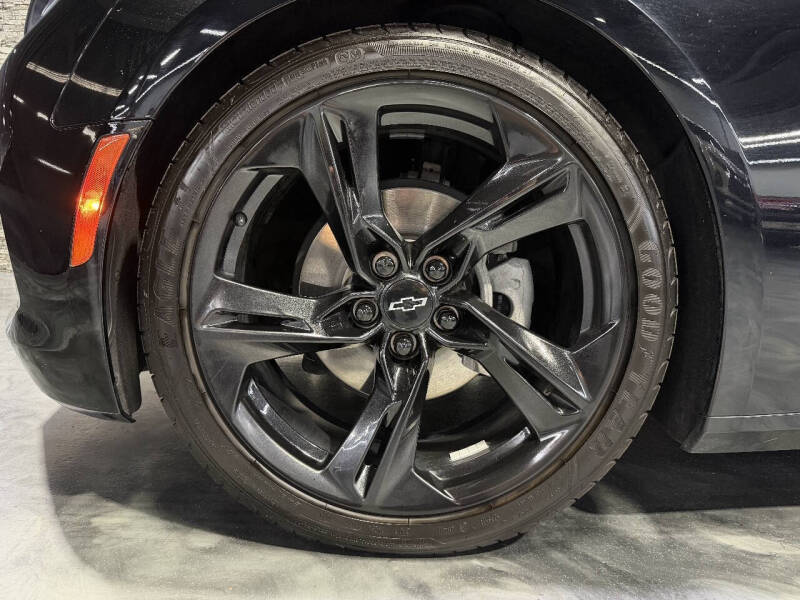 2023 Chevrolet Camaro LT