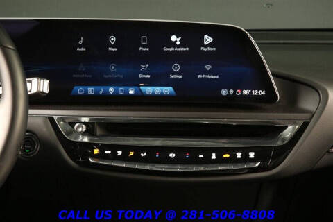 2024 Cadillac LYRIQ Tech