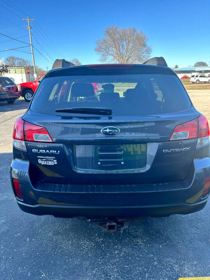 2011 Subaru Outback for sale at GREATNESS AUTO SALES in Green Bay, WI