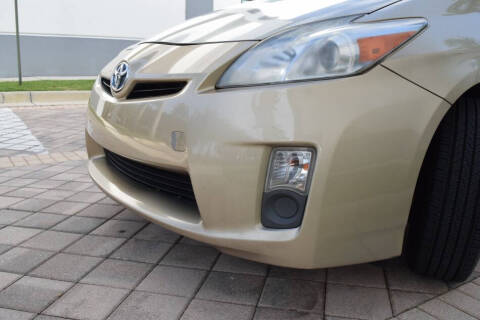 2010 Toyota Prius III