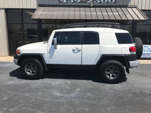 2010 Toyota FJ Cruiser for sale at MotorCars LLC in Wellford SC