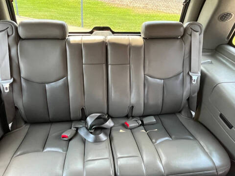 2005 GMC Yukon Denali