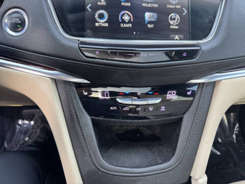 2018 Cadillac XT5 Luxury