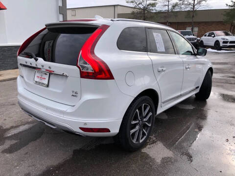 2017 Volvo XC60 T6 Dynamic