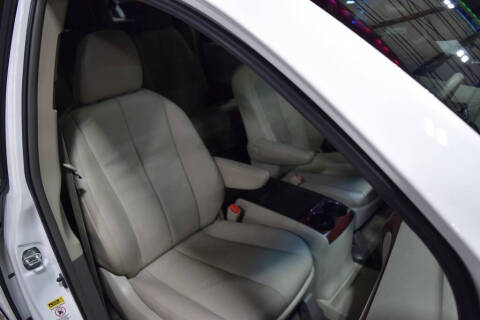 2013 Toyota Sienna XLE 8-Passenger