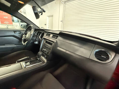 2014 Ford Mustang V6 Premium