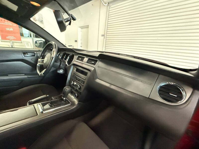 2014 Ford Mustang V6 Premium