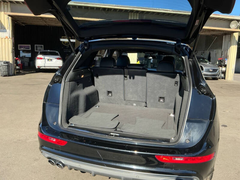 2015 Audi SQ5 3.0T quattro Prestige