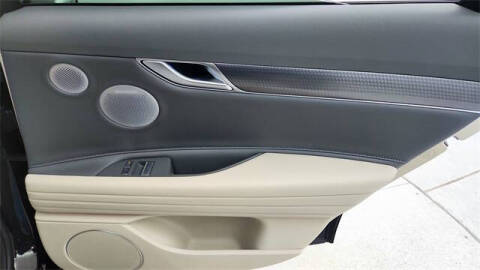 2025 Genesis G80 2.5T Sport Prestige