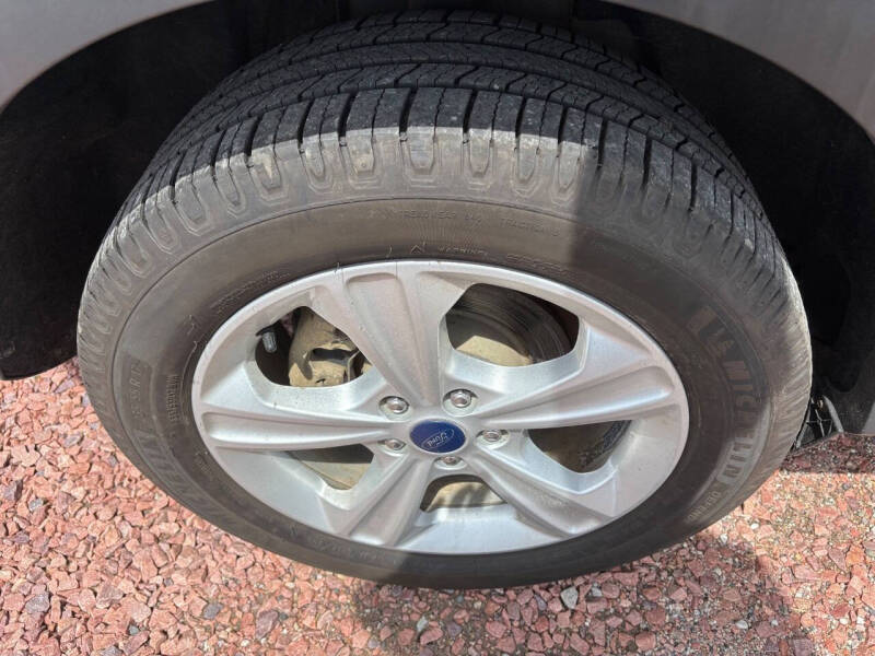2016 Ford Escape SE