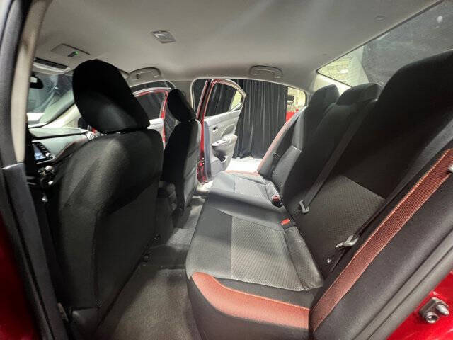 2025 Nissan Versa SR