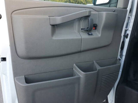 2024 Chevrolet Express 2500