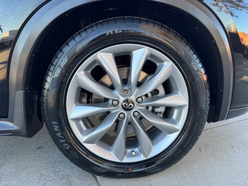 2019 Infiniti QX50 Luxe