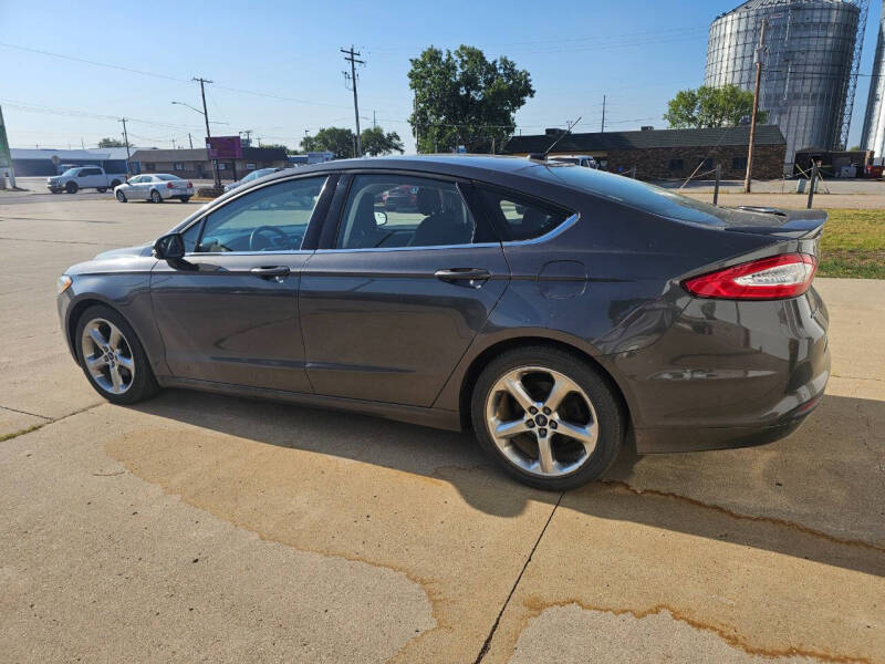 2015 Ford Fusion SE