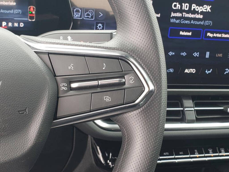 2026 Chevrolet Equinox EV LT 1