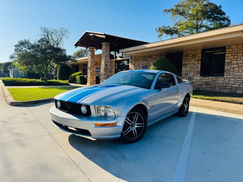 2005 Ford Mustang