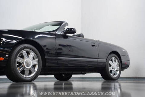 2005 Ford Thunderbird Deluxe