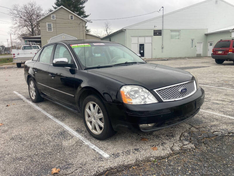 Used 2005 Ford Five Hundred Limited with VIN 1FAHP28115G145592 for sale in Gettysburg, PA