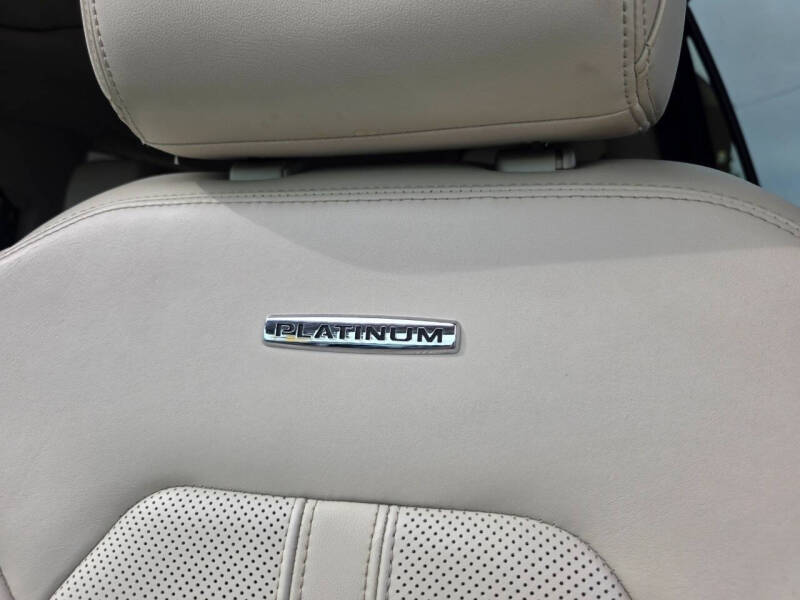 2019 Ford Expedition MAX Platinum