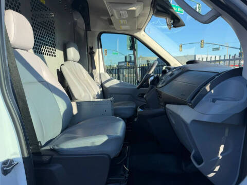 2018 Ford Transit 150